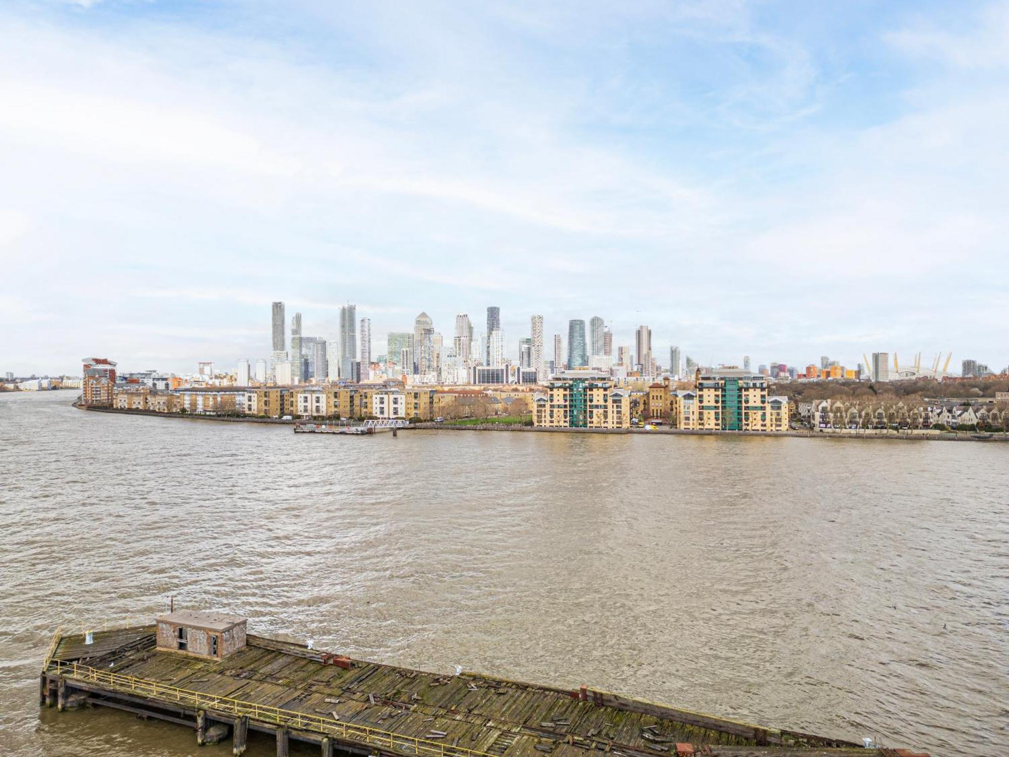 The View Greenwich - Luxury River Thames Apartment Лондон Екстериор снимка